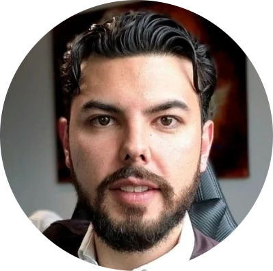 David González